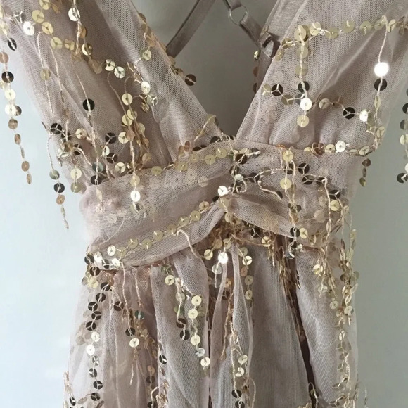 NEW! Gold Sequin Chiffon Lace Overlay Strappy V-Neck Evening Dress - Picture 8 of 10